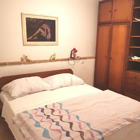 Giulio - 10mt To The Appartement