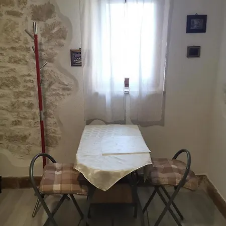 Giulio - 10mt To The Apartman Rovinj